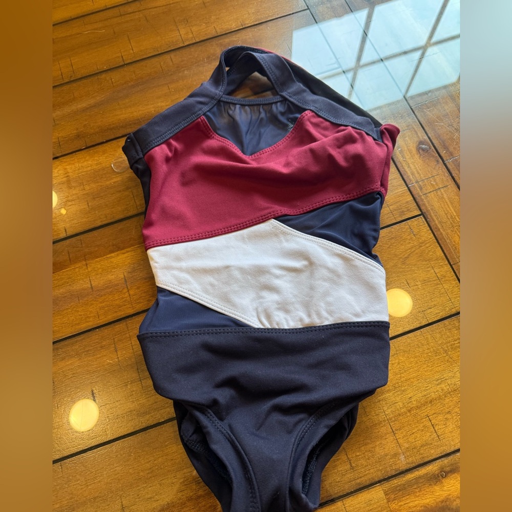 5Dancewear Leotard. Size you large. Gently worn.